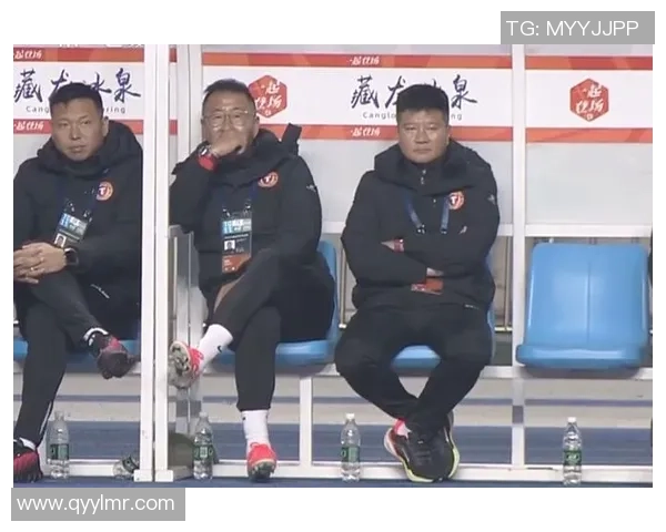 重庆乒乓球队在钻石联赛中以100分稳居积分榜首位