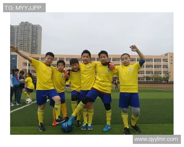 追逐梦想的脚步与激情燃烧的绿茵场上的足球明星之歌